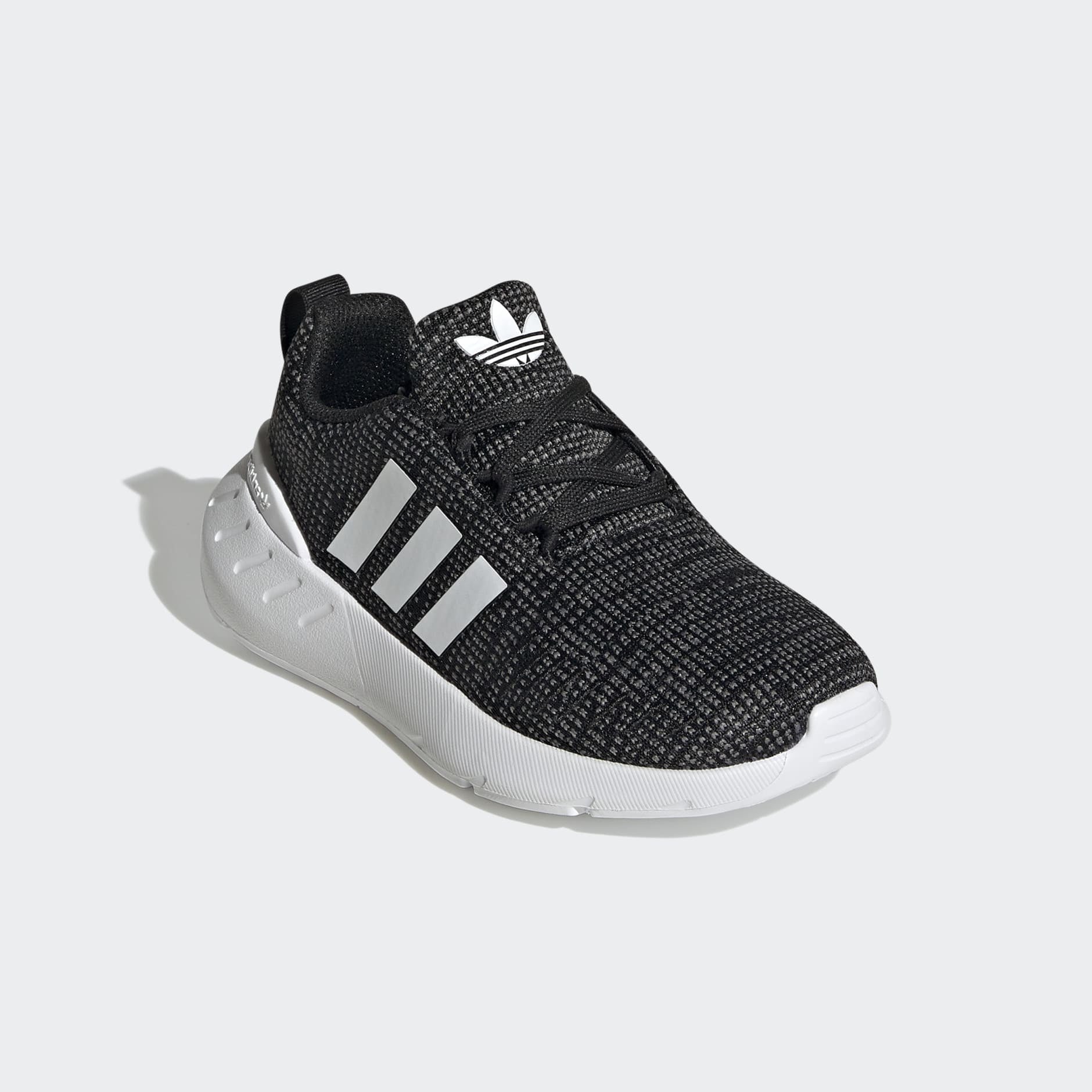 ADIDAS SWIFT RUN 22 GW8180 bCODE Your Online Fashion Retail Store